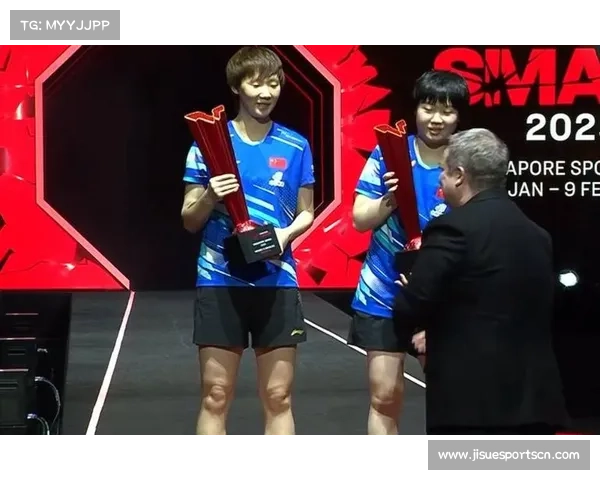 王曼昱蒯曼携手未失一局夺女双冠军 中国队创世乒赛19连冠历史新纪录